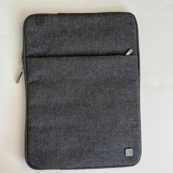 Nidoo Other - Nidoo Laptop Sleeve 14" Grey Heather